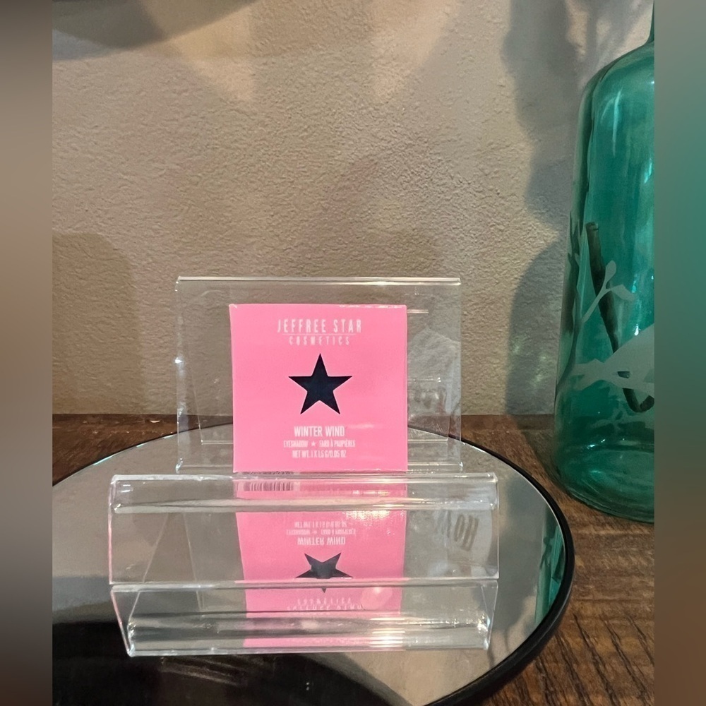 Jeffree Star Eyeshadow, Winter Wind, a blue color. NEW!